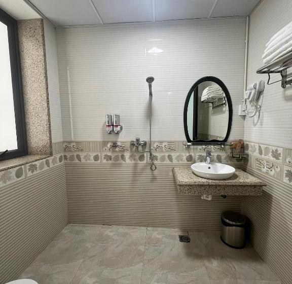 اتاق خانوادگی, Phúc Lâm