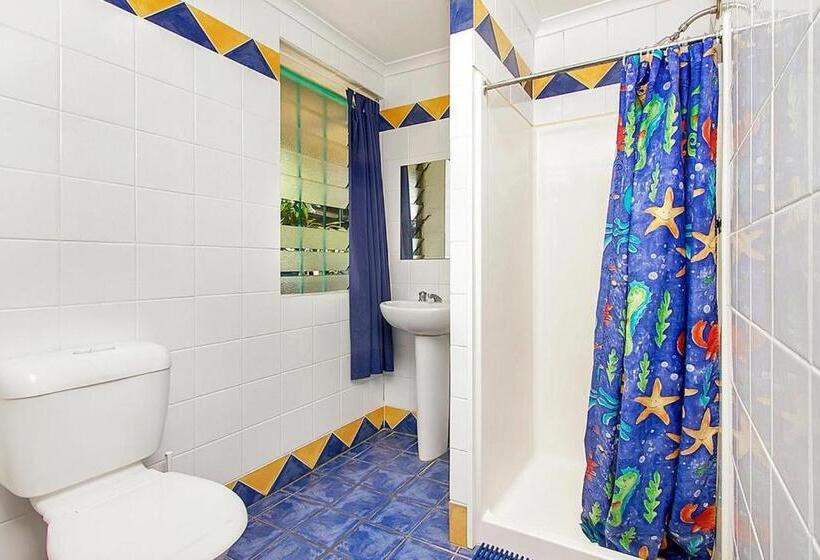 Номер Стандарт с Террасой, Caravella Backpackers