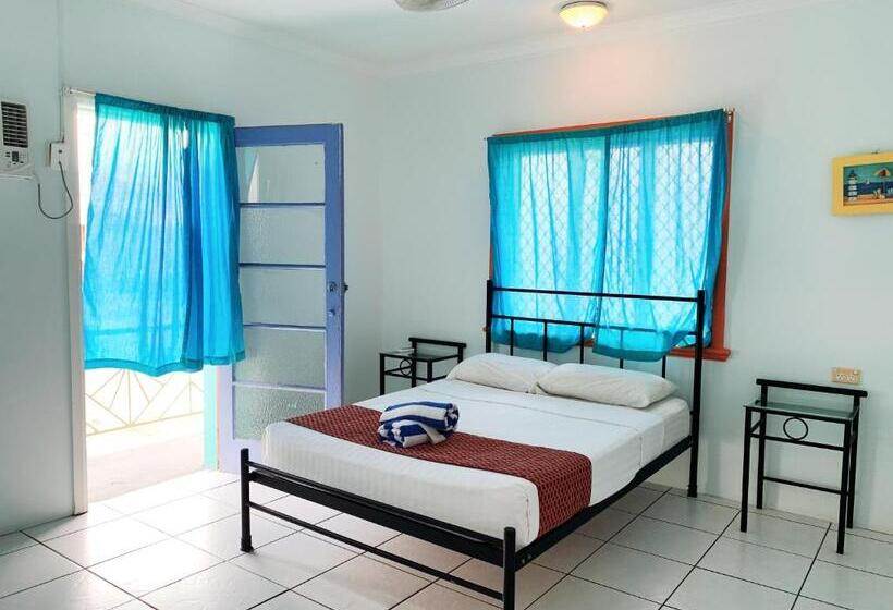 Апартаменты 1 Спальня, Caravella Backpackers