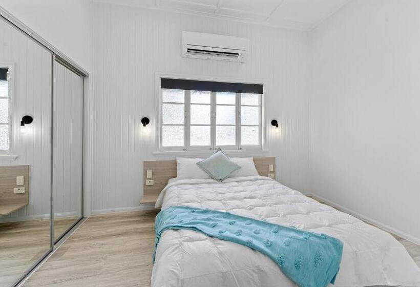 Апартаменты Deluxe 1 Спальня, Caravella Backpackers