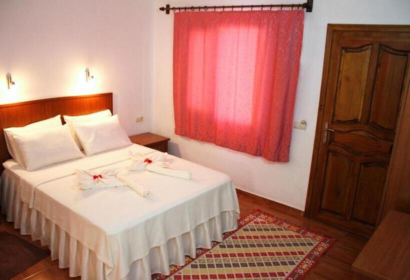 חדר משפחתי דלוקס, Alican Pension