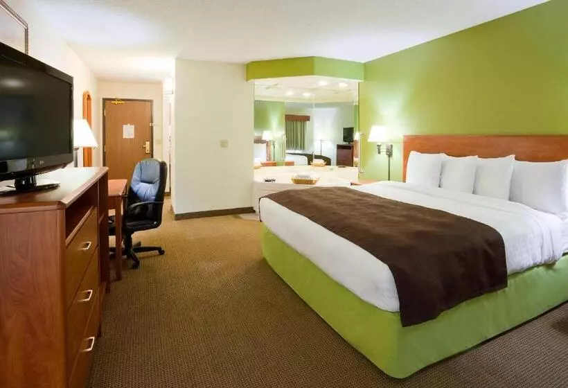 キングサイズベッドのデラックススイート, Americinn By Wyndham Thief River Falls