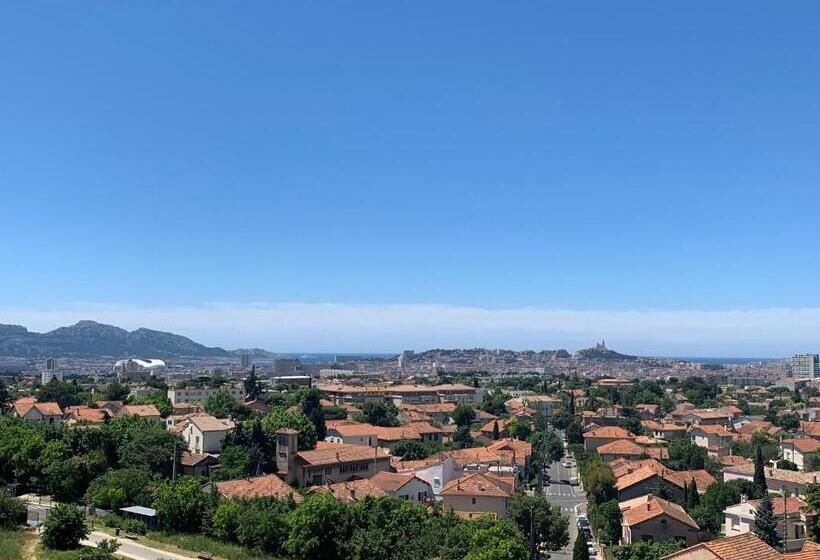 غرفة قياسية ثلاثية, Auberge De Jeunesse Hi Marseille Bois Luzy