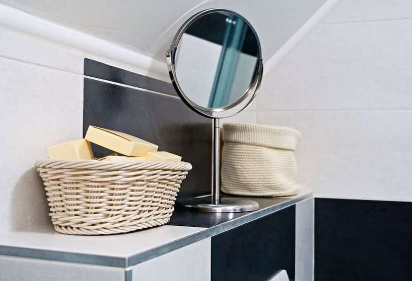 Семейный Номер, Berger