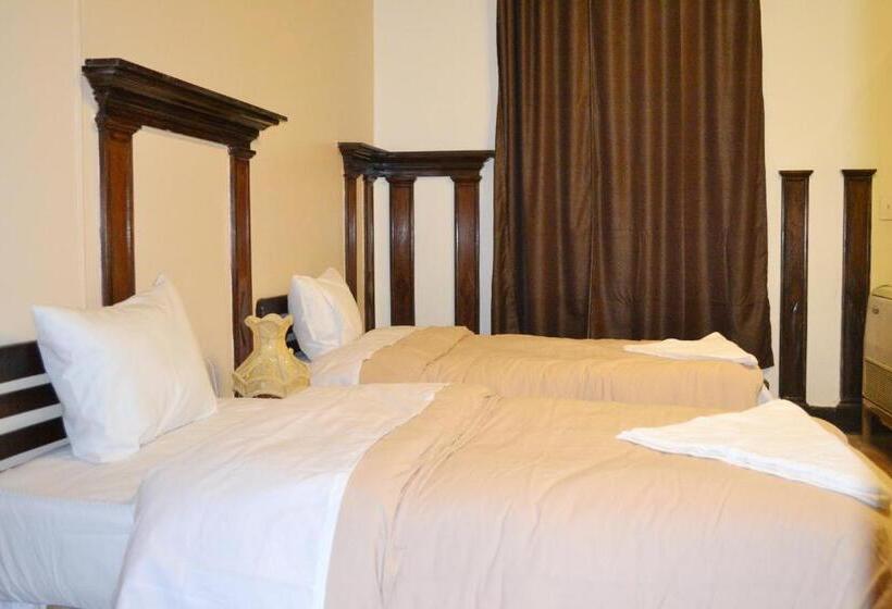 اتاق استاندارد, Cecilia Hostel