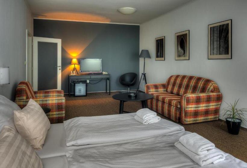 غرفة قياسية, Itvv