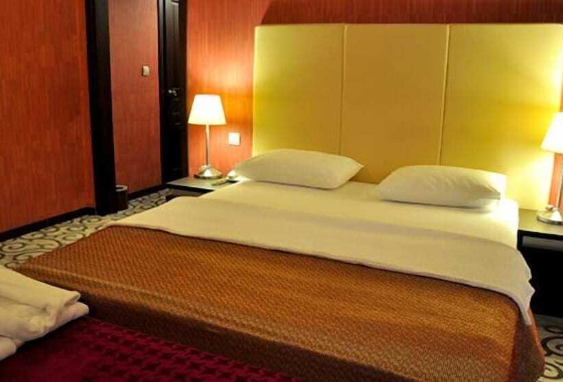 标准间, Konak Mazlum