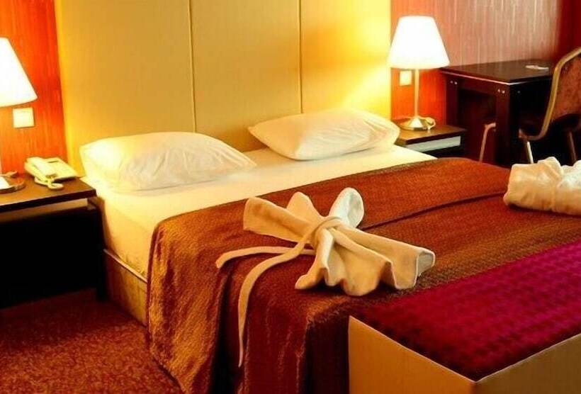 标准间, Konak Mazlum