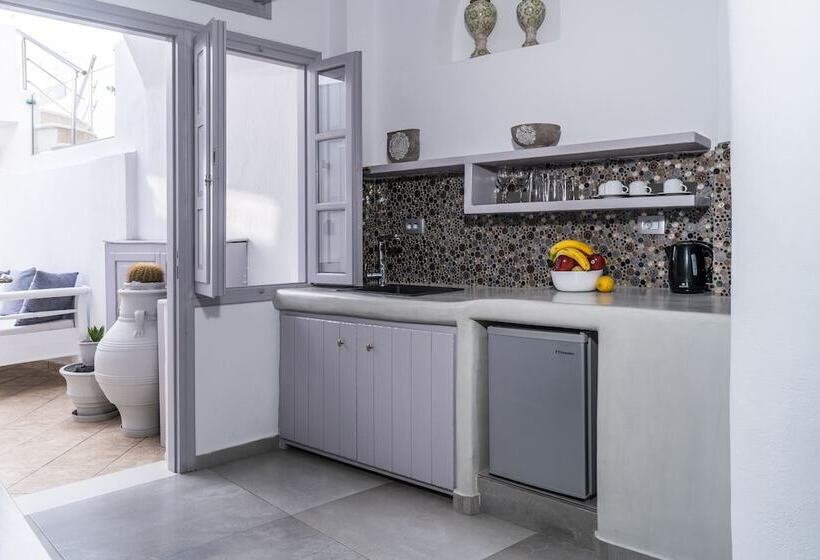 Suite with Pool, Nefeli Homes   Adults Only