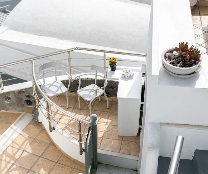 エコノミールーム, Nefeli Homes   Adults Only