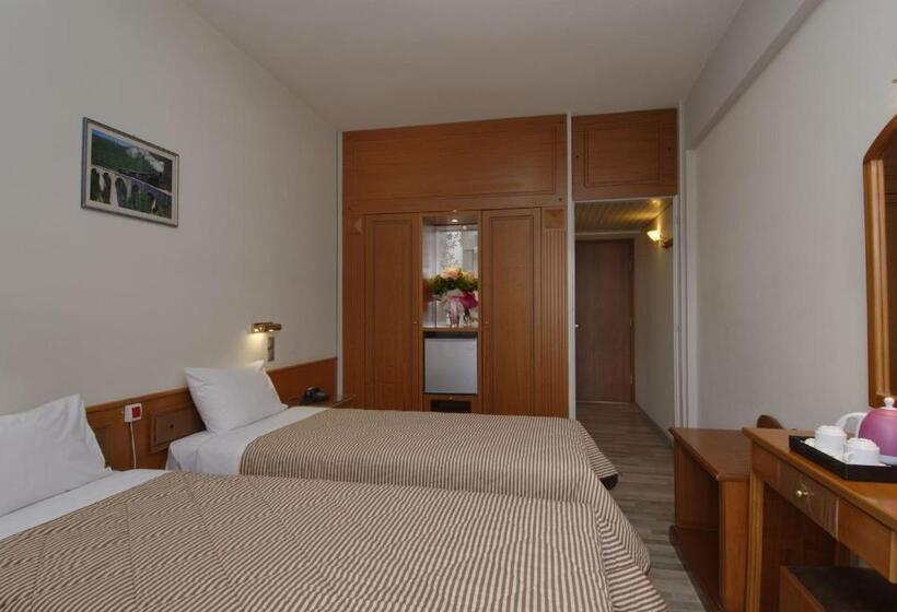 Номер Стандарт, Nefeli