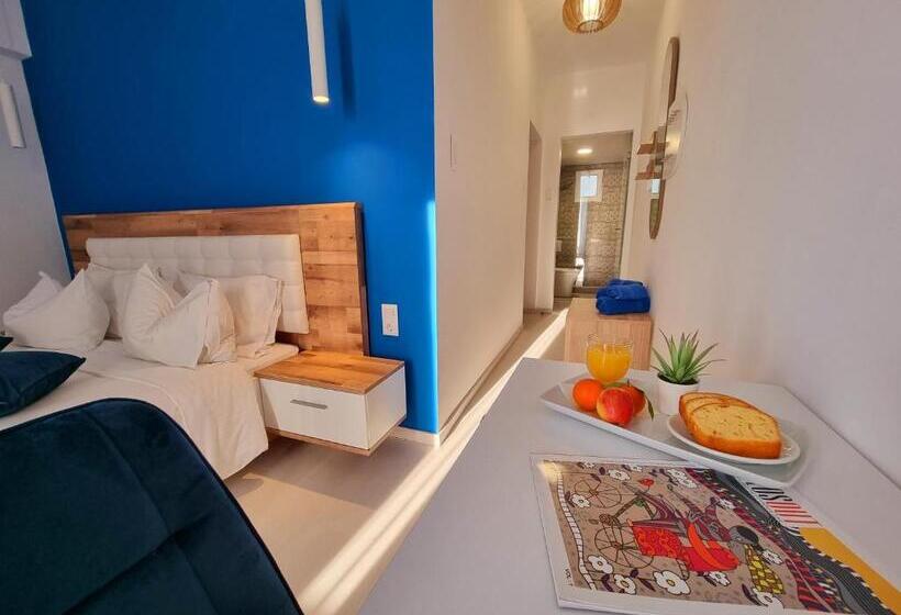 Номер Стандарт Вид на Море, Nefeli