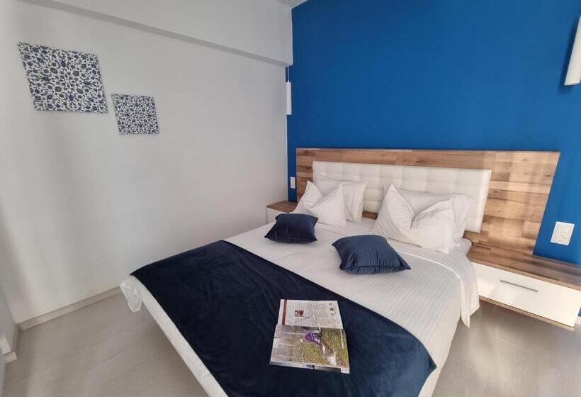 Номер Стандарт Вид на Море, Nefeli