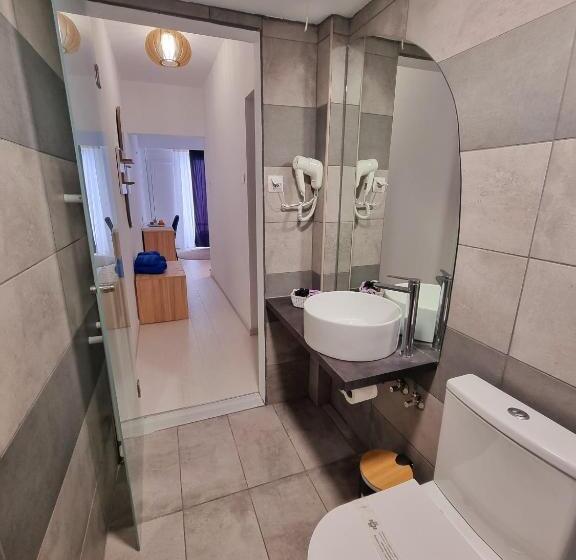 Номер Стандарт Вид на Море, Nefeli