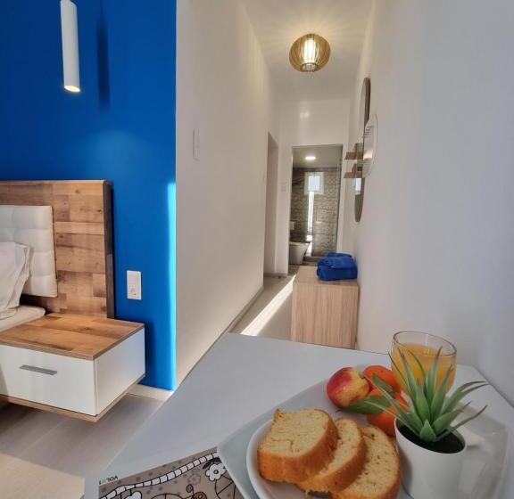 Номер Стандарт Вид на Море, Nefeli