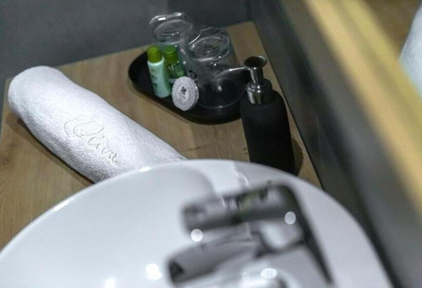 غرفة قياسية, Oliva