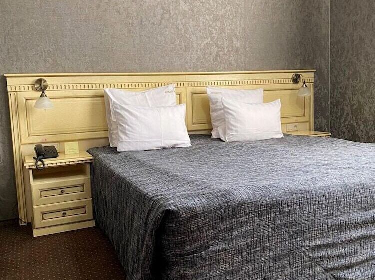 חדר סטנדרט, Praga