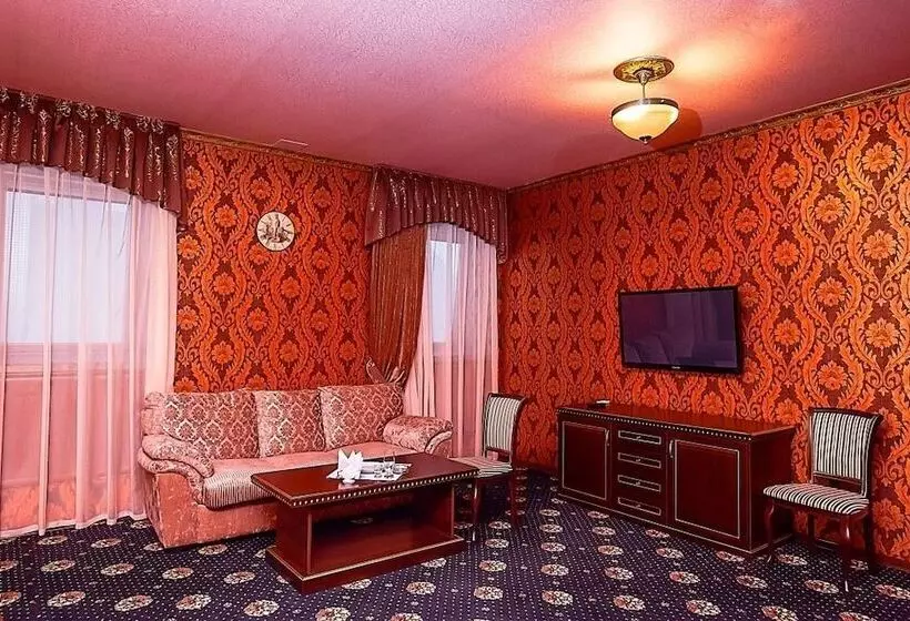 سوییت, Praga