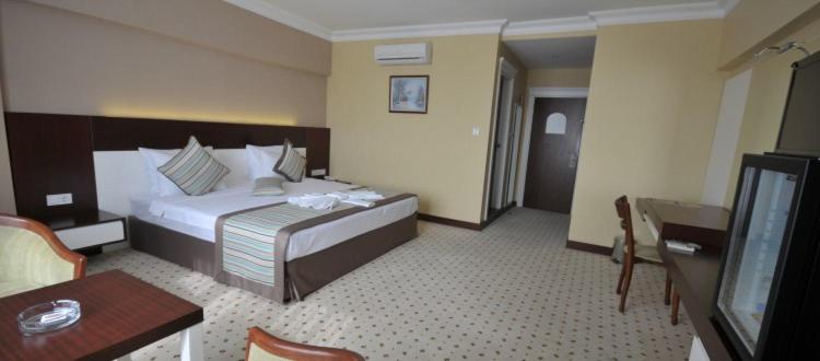 חדר סטנדרט, Yayoba