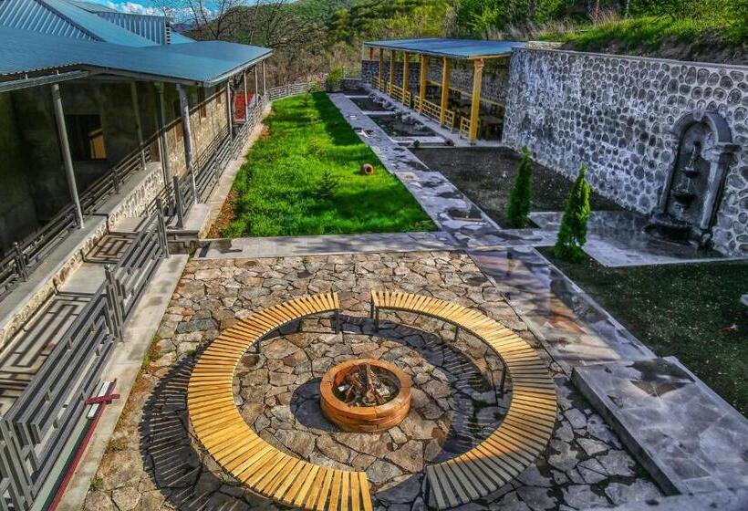 اتاق استاندارد یک نفره, Lara Hotel