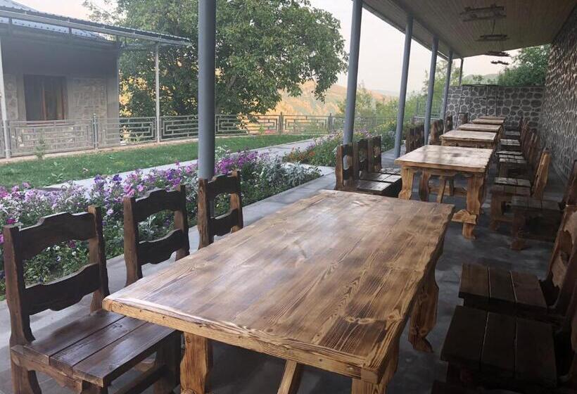 اتاق استاندارد یک نفره, Lara Hotel