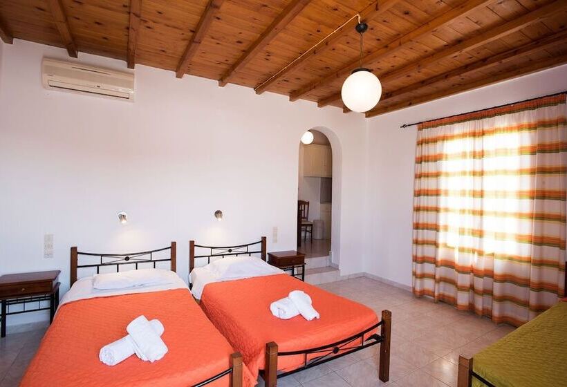 标准工作室, Marina Blue Ornos