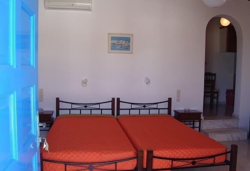 スタンダードスタジオ, Marina Blue Ornos