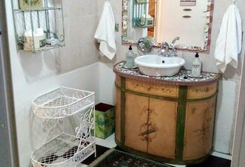 منزل غرفة نوم واحدة, Grace Cottage At Botterkloof Lifestyle Estate