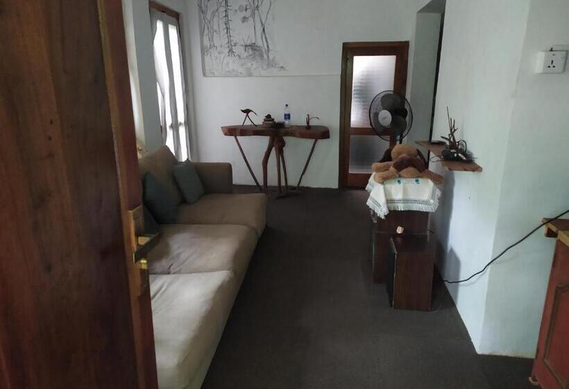 Стандартный Номер Кровать Кинг, Pilimathalawa Eco Lodge And Hostel