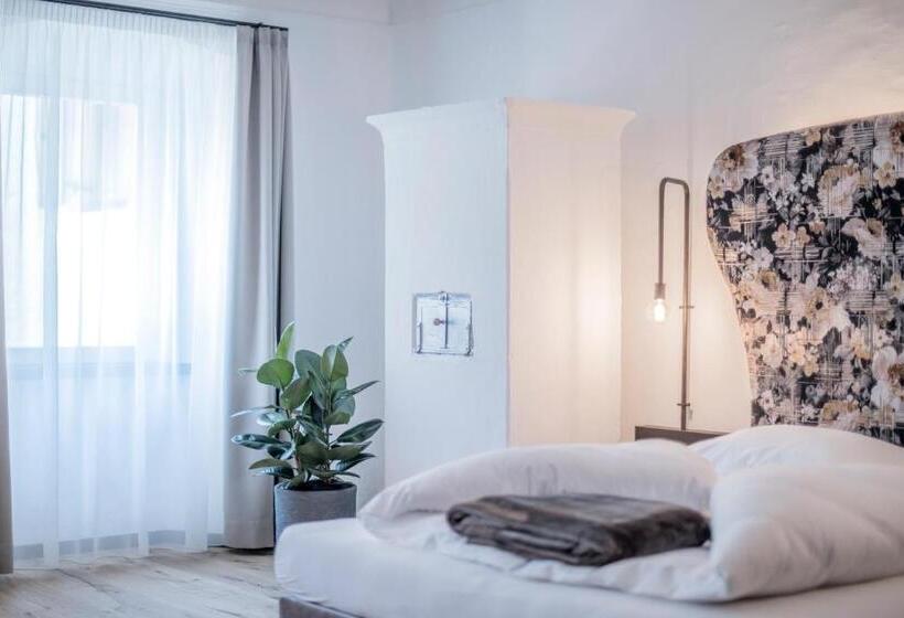 高级大房间, Zur Traube