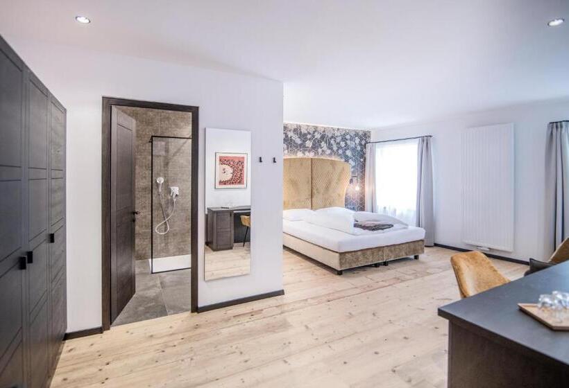 标准间, Zur Traube