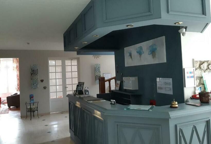 Номер Стандарт, Logis Hôtel Restaurant Le Parc