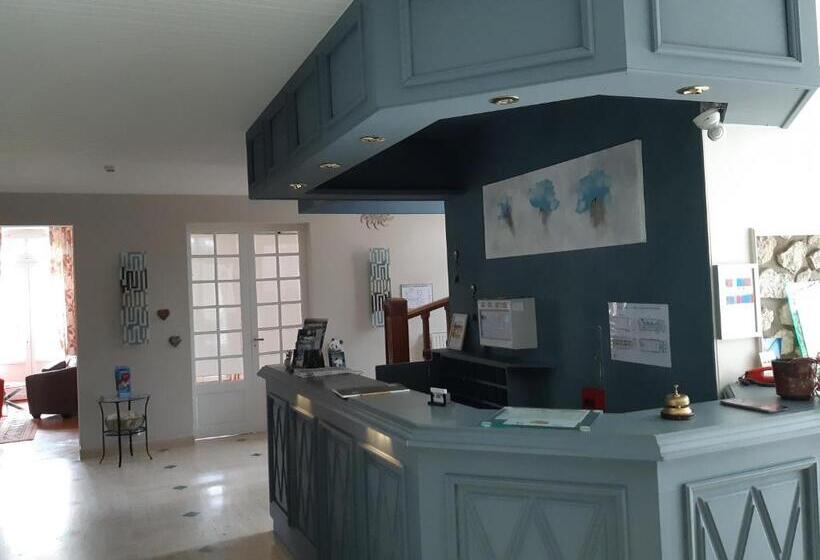 Номер Deluxe, Logis Hôtel Restaurant Le Parc