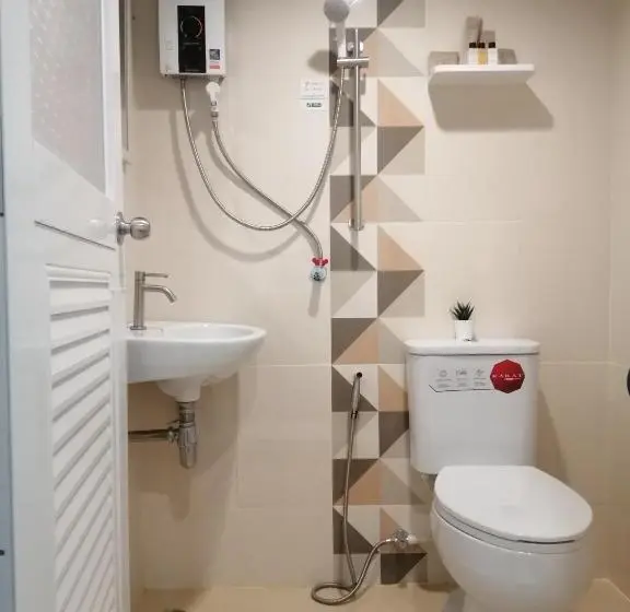 بانگلوی سوپریور, Sameikei Homestay