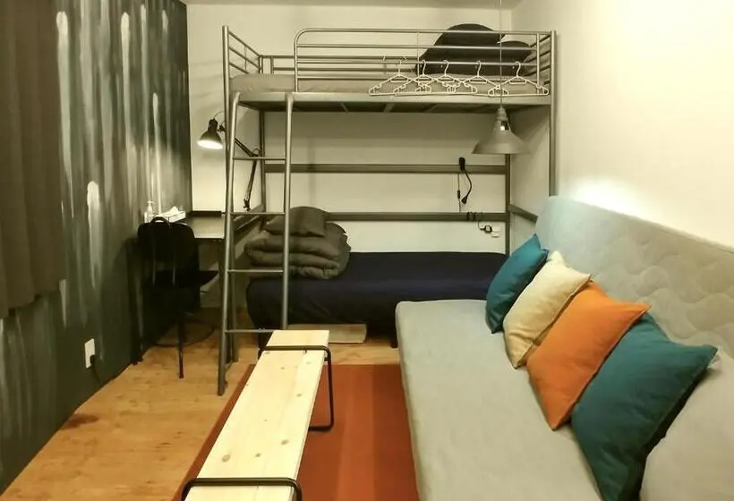 浴室共有スタンダード4人用ルーム, Bench