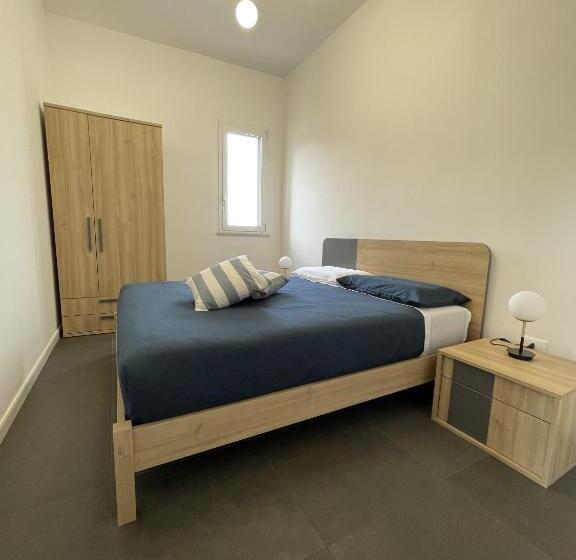 带1个卧室的带阳台的公寓, Marosa Casa Vacanze