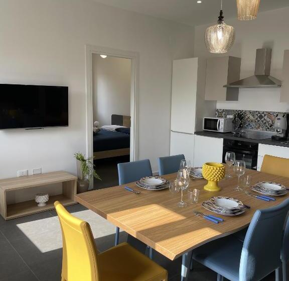 带1个卧室的带阳台的公寓, Marosa Casa Vacanze