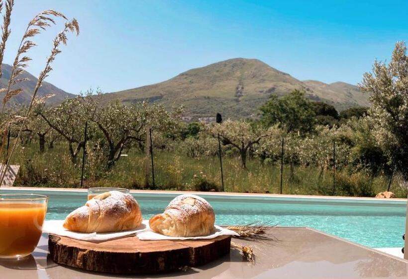 带1个卧室带泳池的公寓, Marosa Casa Vacanze