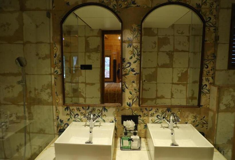 בקתה, Canary Islands Resort & Spa