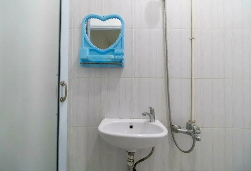 Standard Yhden Hengen Huone, Koolkost Near Diamond City Mall Batam