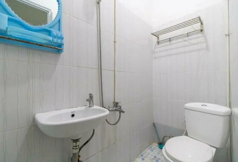 Standard Yhden Hengen Huone, Koolkost Near Diamond City Mall Batam