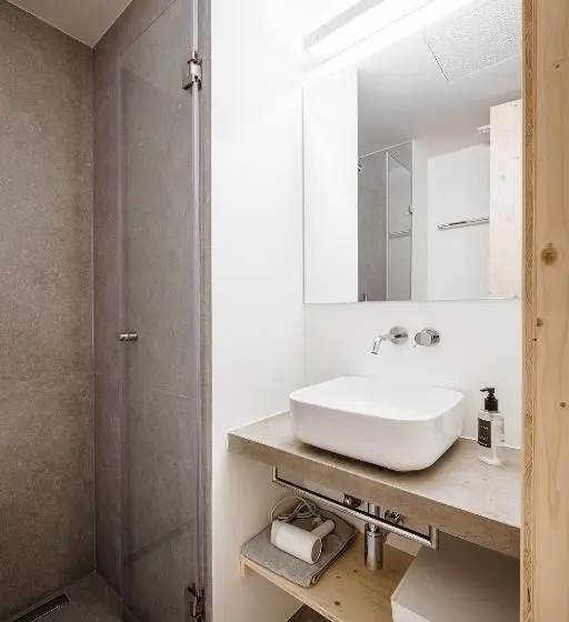 Habitació Estàndard, B.hostel