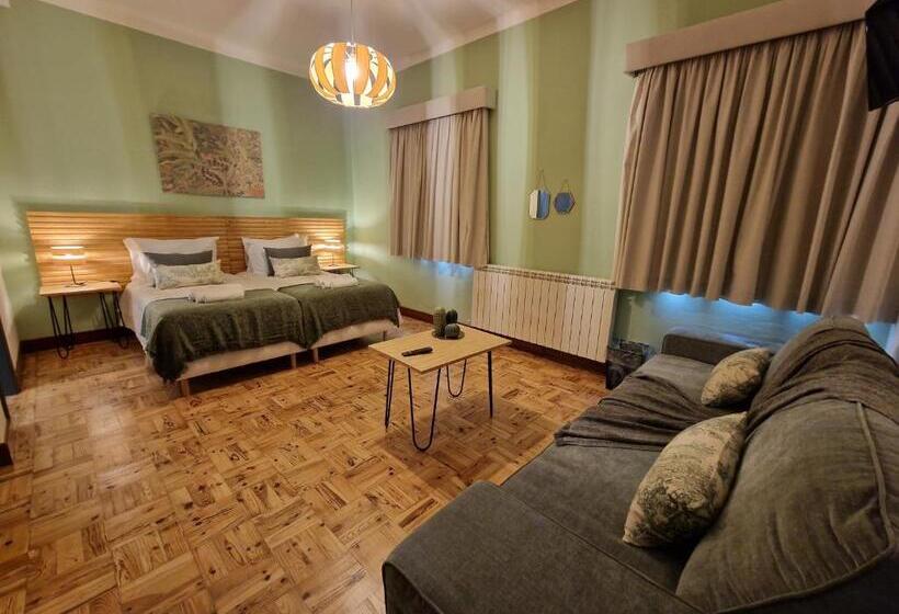 ファミリールーム, D Aqui E D Acolá Pardieiros