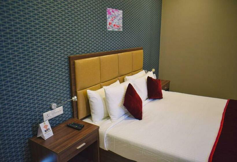 Номер Deluxe, Pearl Palace