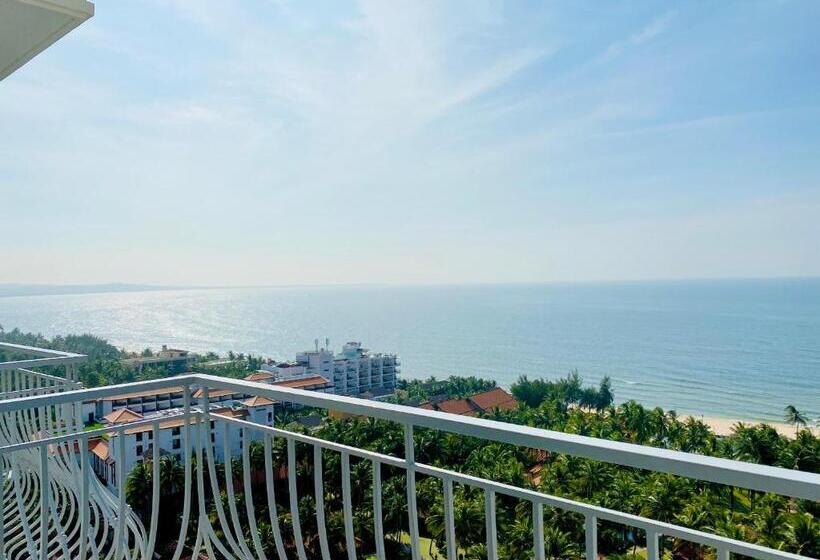 اتاق سه نفره دلوکس با چشمانداز دریا, Vipol Mui Ne Hotel & Spa