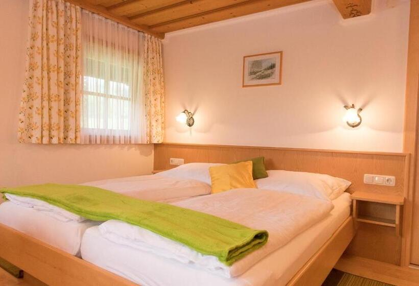 스탠다드 룸, Hainzbauer