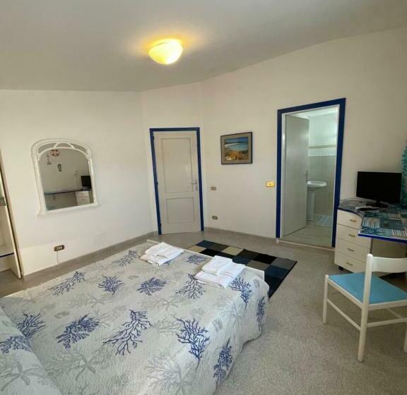 חדר סטנדרט עם מיטת קינג, Imperia85 Lt