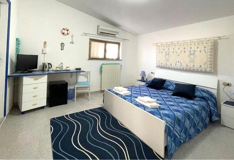 חדר סטנדרט עם מיטת קינג, Imperia85 Lt