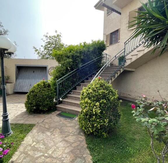 חדר אקונומי, Imperia85 Lt