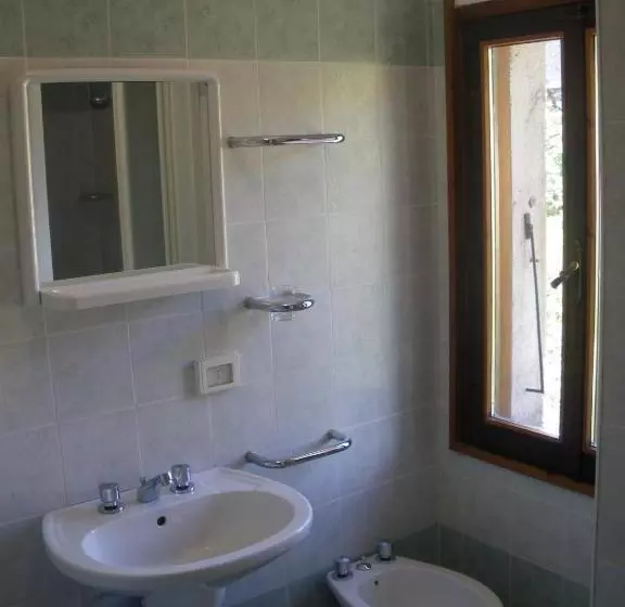 Standard Neljän Hengen Huone, Agriturismo Orsaiola